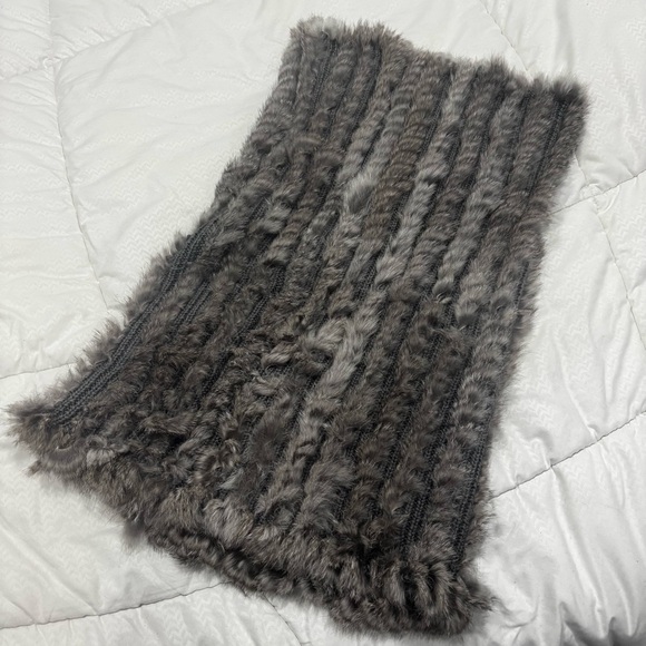 Real Rabbit Fur Scarf - Picture 6 of 9
